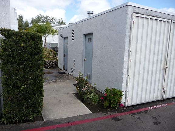 3rd image of 4844 68th St #4844