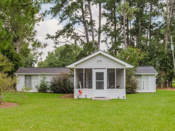 373 E Ed Stephens Rd #E, Cobb, GA 31735