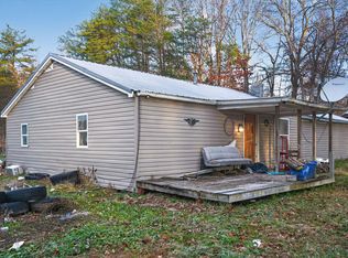 2715 South Ky #39, Crab Orchard, KY 40419