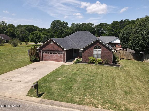 3rd image of 337 River Ridge Cv