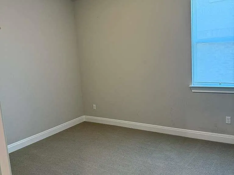 141 Seminole Dr — Photo 21
