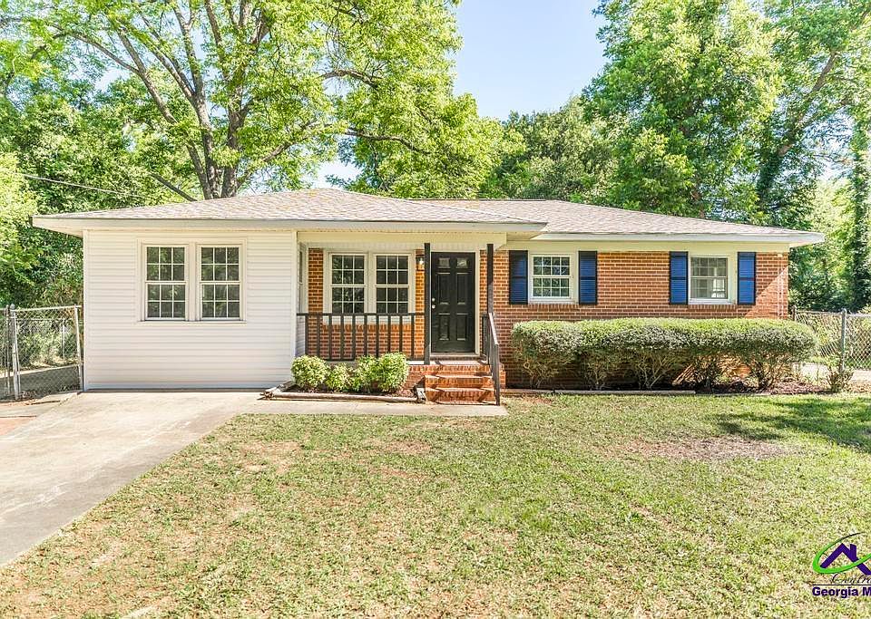 1st image of 96 Ravenwood Way
