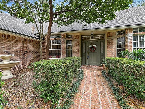 2nd image of 2541 Crooked Creek Point
