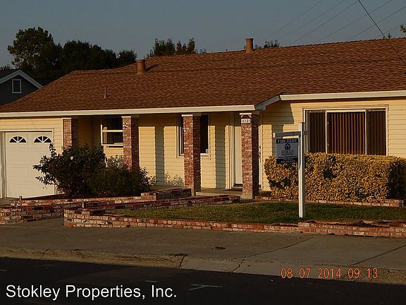 2nd image of 614 Palm Ave