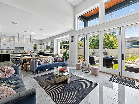 5th image of 11800 King Rd