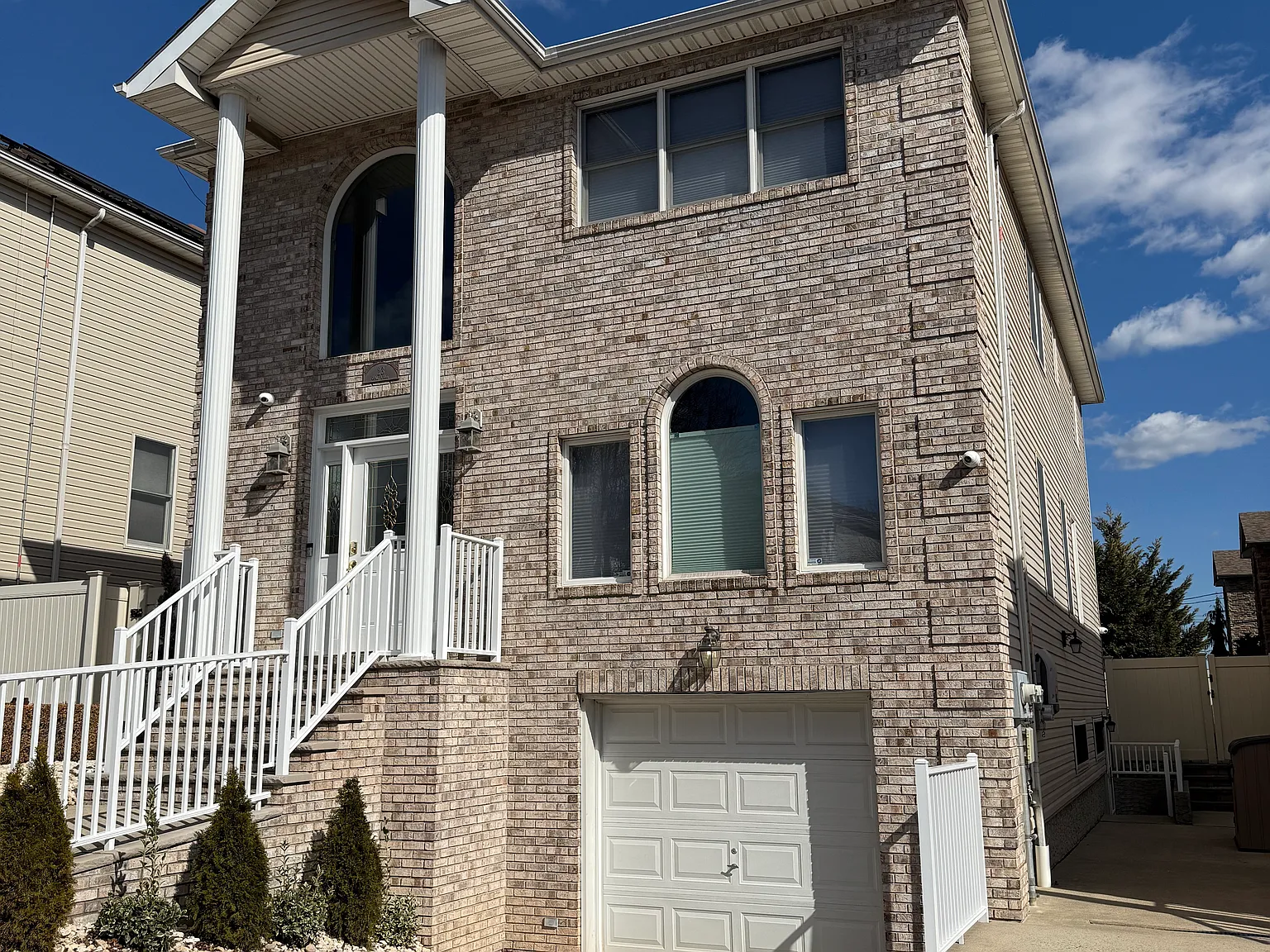 1 bed, $1,800 — Photo 1