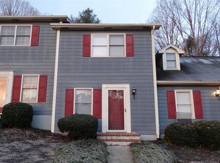 6183 Timberlane Ter, Hickory, NC 28601