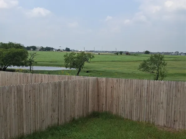 3307 Hilts Trl, New Braunfels, TX 78130