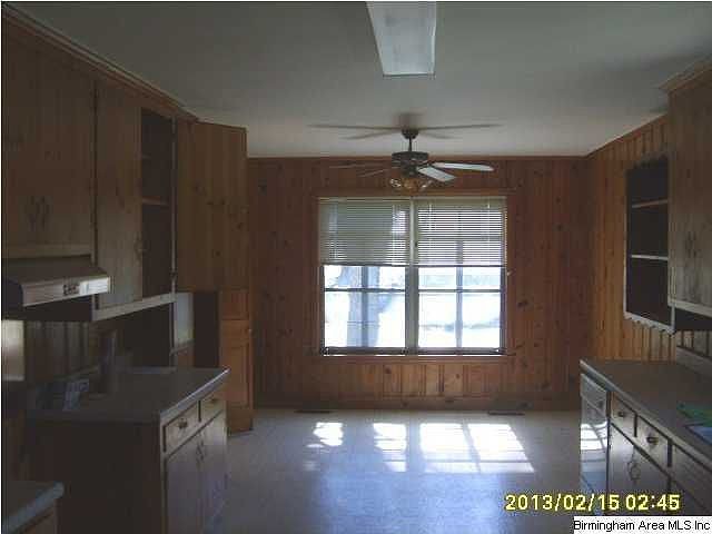 2nd image of 901 Southwood Ave