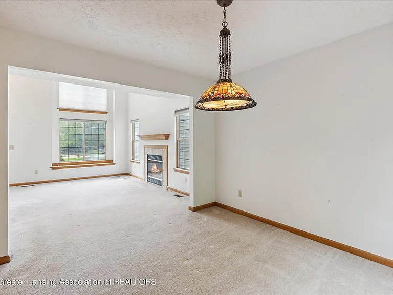 3718 Taos Cir — Photo 10