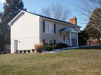501 Jester Ln photo 1