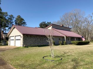 263 Mapleview Rd, West Point, MS 39773