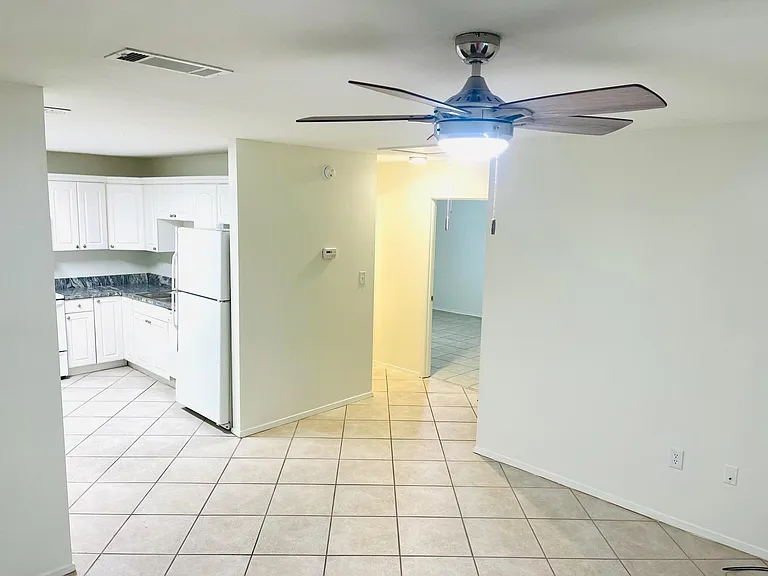 176 Monahan Dr NE #D — Photo 11