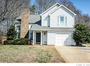 1328 McDowell Farms Dr, Charlotte, NC 28217
