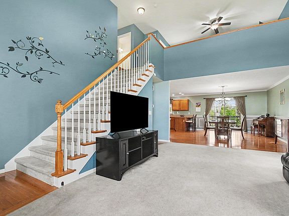 4th image of 53167 Meadowgrass Ln