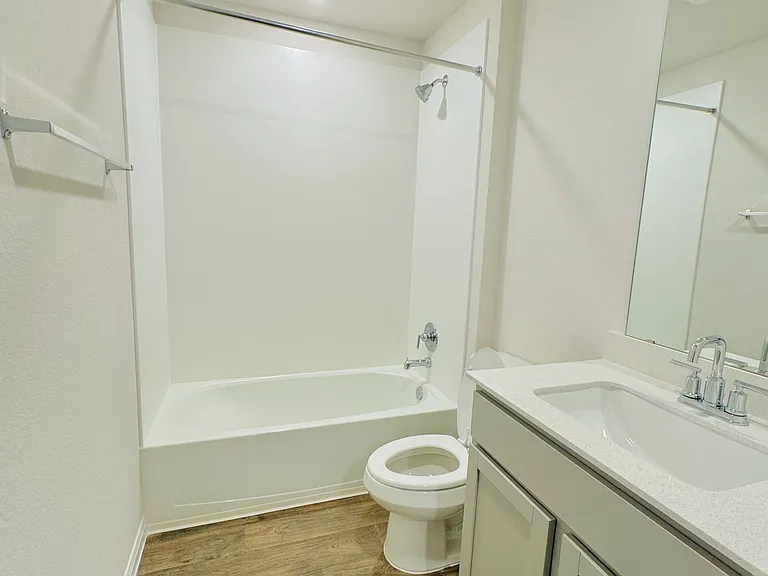 169 Gablynn Cv — Photo 15