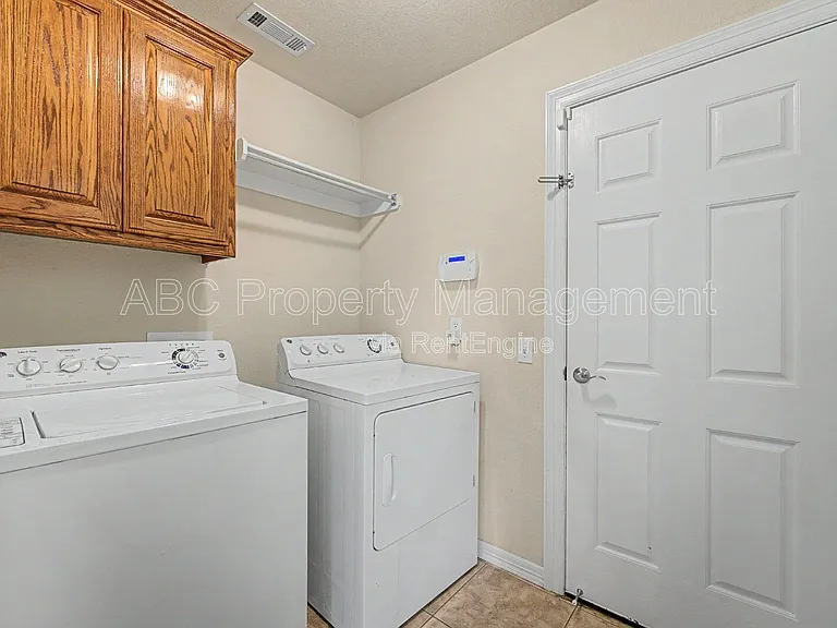 3558 W Clearwood Dr — Photo 18
