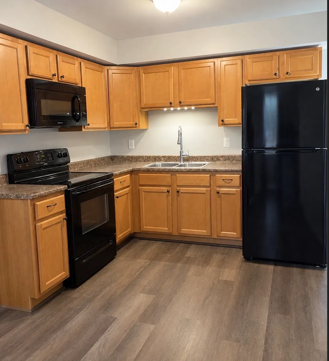 2 bed, 900 sqft, $2,000 — Photo 1