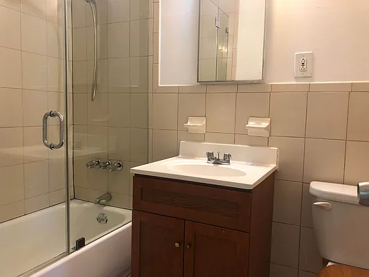 Rented by Corcoran | media 23