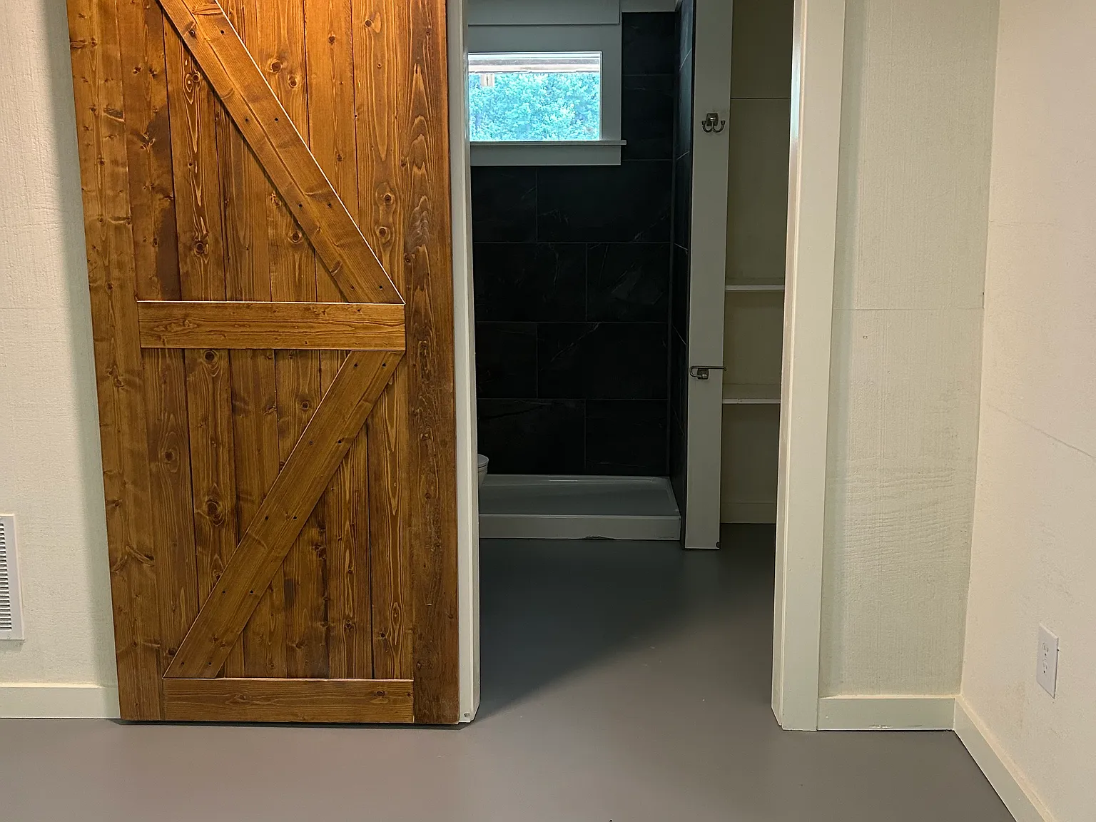 Winterhawk Cir, Keswick — Photo 1