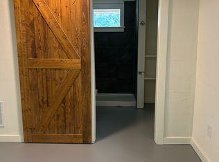 (Undisclosed Address), Keswick, VA 22947
