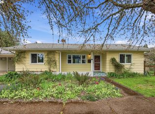 710 S 1st St, Cottage Grove, OR 97424