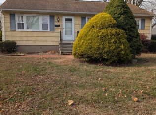 170 Montgomery St, Piscataway, NJ 08854