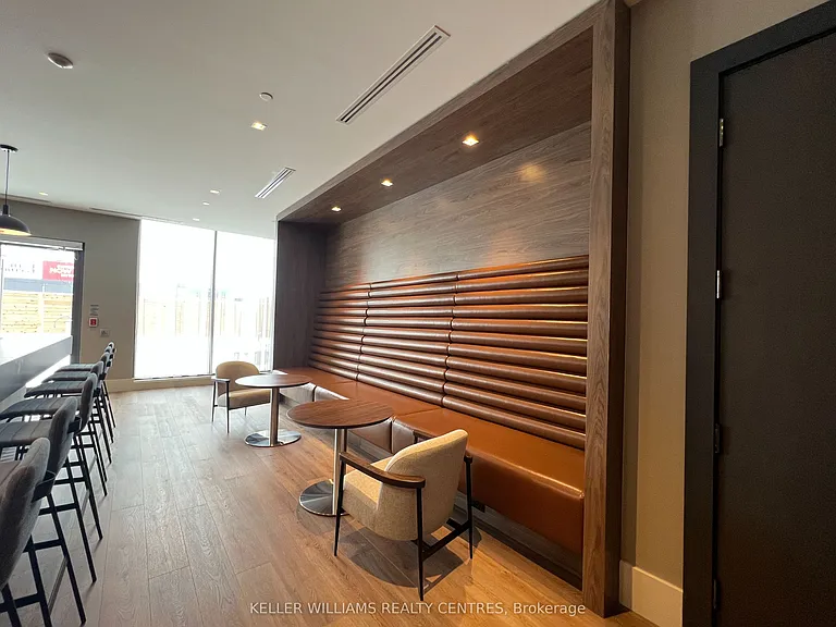 2545 Simcoe St N #2514 — Photo 31