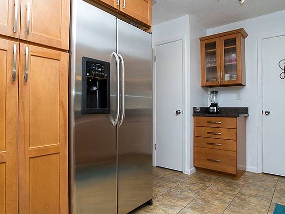5th image of 11200 102nd Ave Unit 56