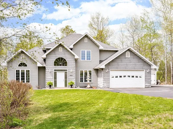 203 S 2nd Ave, Duluth, MN 55810