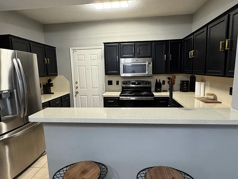 5919 Allison Rd #B — Photo 7