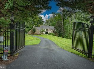 769 S Warren Ave, Malvern, PA 19355