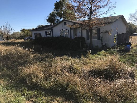 3rd image of 1420 Southpoint Dr
