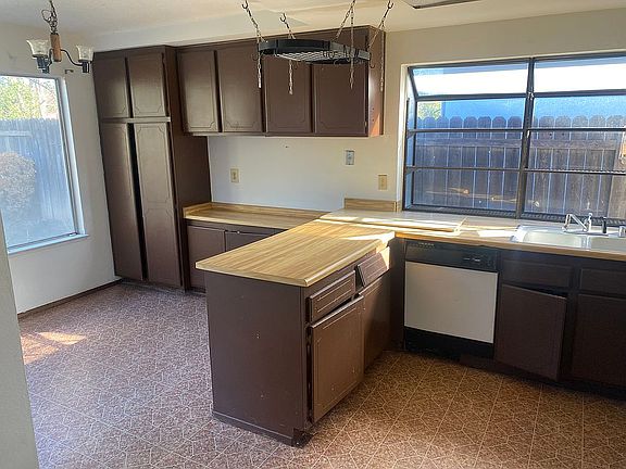 5th image of 8237 Scottsdale Dr