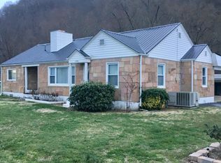1220 Broad Street Ext, Elizabethton, TN 37643