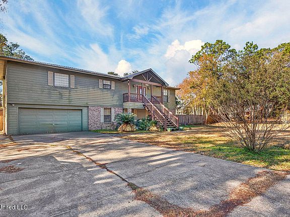 2nd image of 2643 Windward Dr