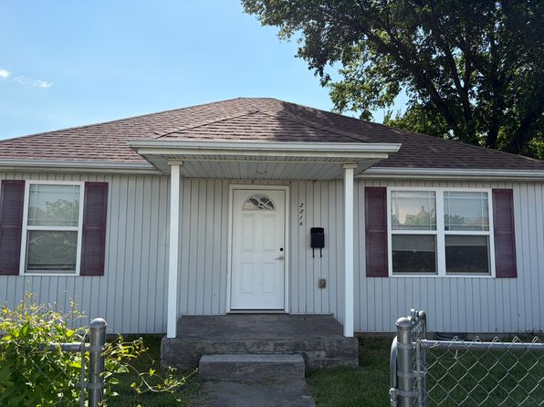 2216 Annie Baxter Ave