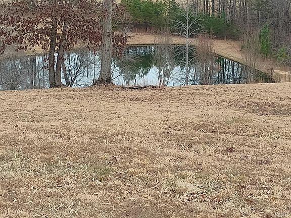 3rd image of 4183 Tye River Rd