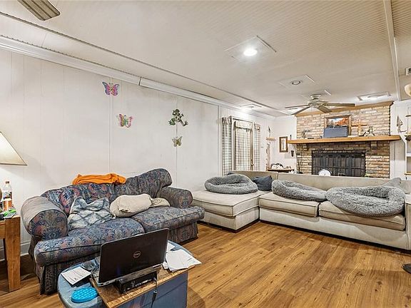 2nd image of 20383 Smith Rd