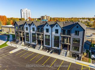 708 Woolwich St #113, Guelph, ON N1H 3W8