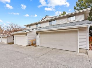 1801 NE Purcell Blvd APT 20, Bend, OR 97701