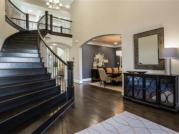 5th image of 27 Blairs Way