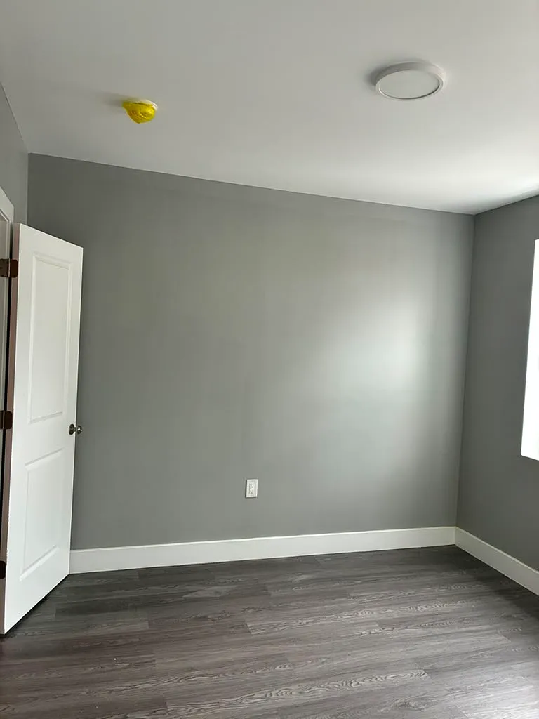 4 bed, 978 sqft, $2,600 — Photo 4