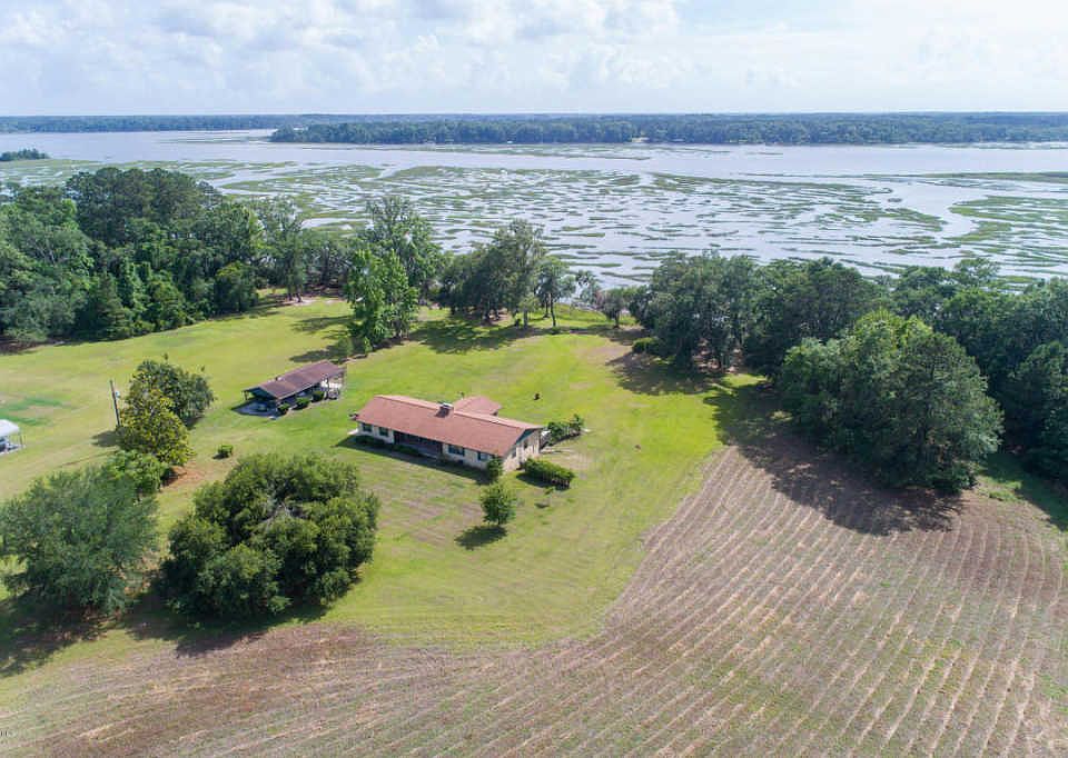 1st image of 77 Huspah Creek Dr