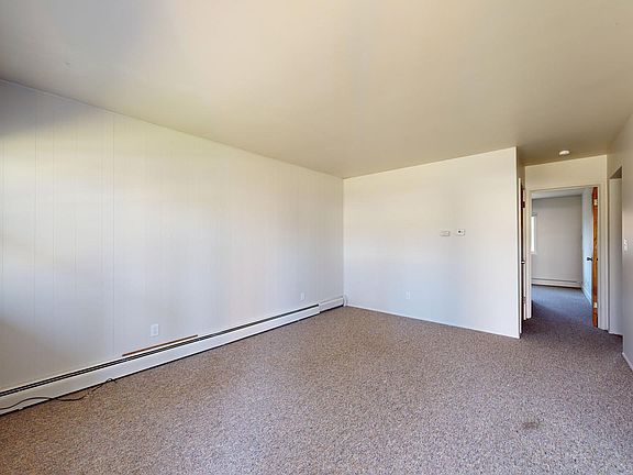 4th image of 123 Allen Dr