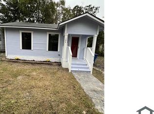 104 Armstrong Pl, San Antonio, TX 78202