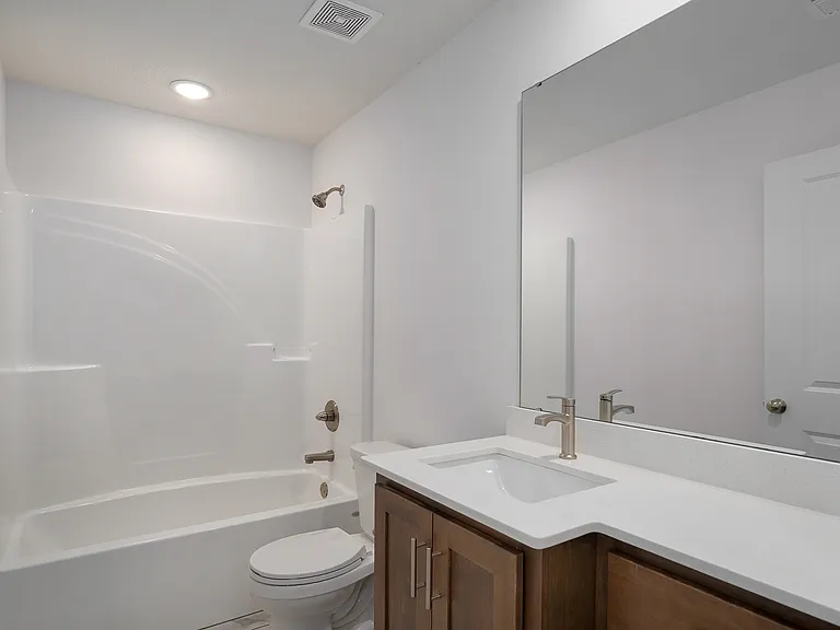 1338 S Tanner Dr — Photo 25