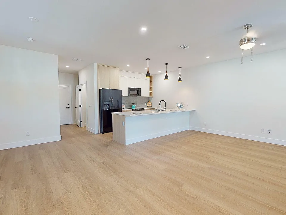 The Canopy - Living Space