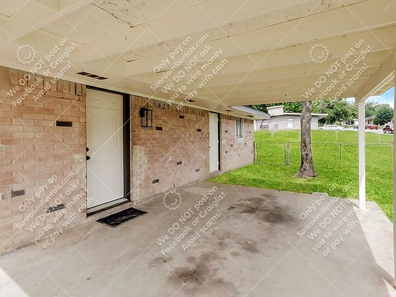 5th image of 1425 Curtis Dr