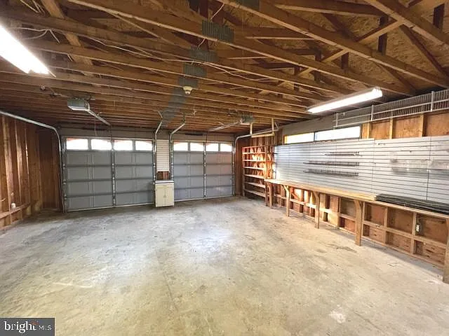 1538 Trough Rd — Photo 24